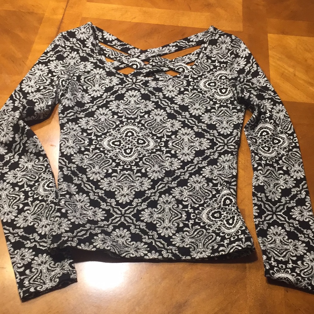 Long sleeve top